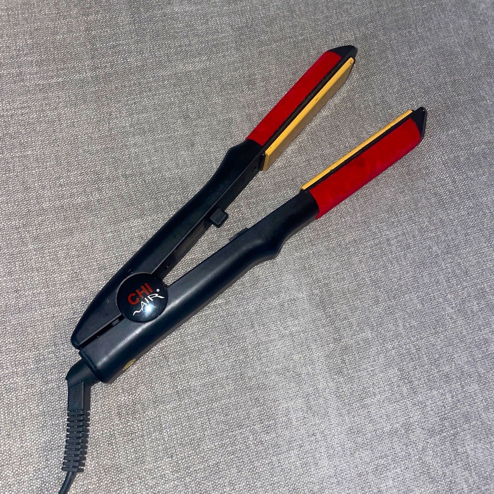 CHI Turbo Ceramic Flat Iron 1" - Black W/ Red Velvet - Model CA 1105